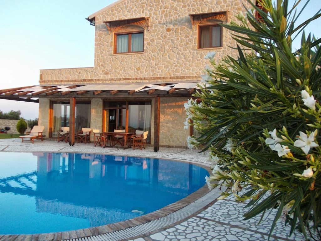 Villa Petrino Halikounas Phòng bức ảnh