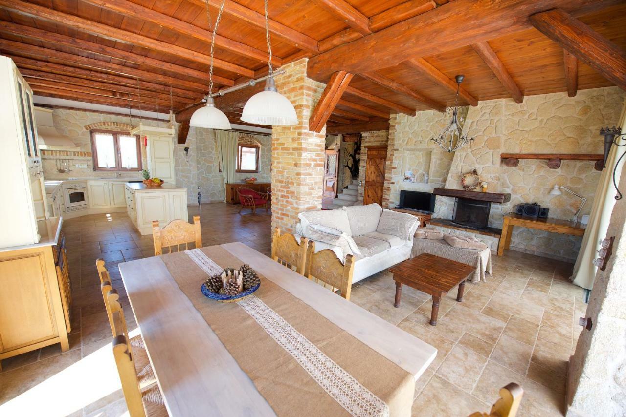 Villa Petrino Halikounas Ngoại thất bức ảnh