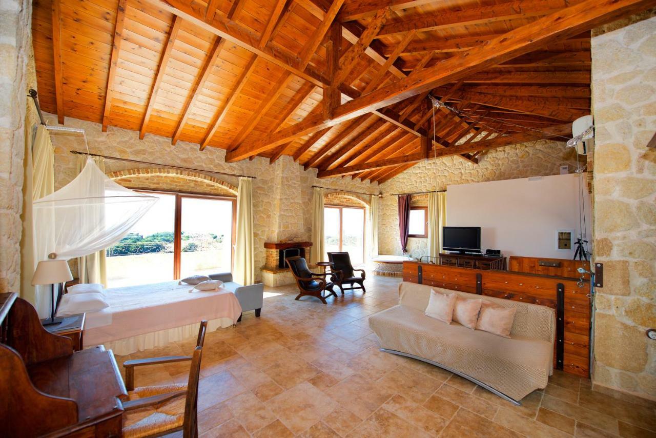 Villa Petrino Halikounas Ngoại thất bức ảnh
