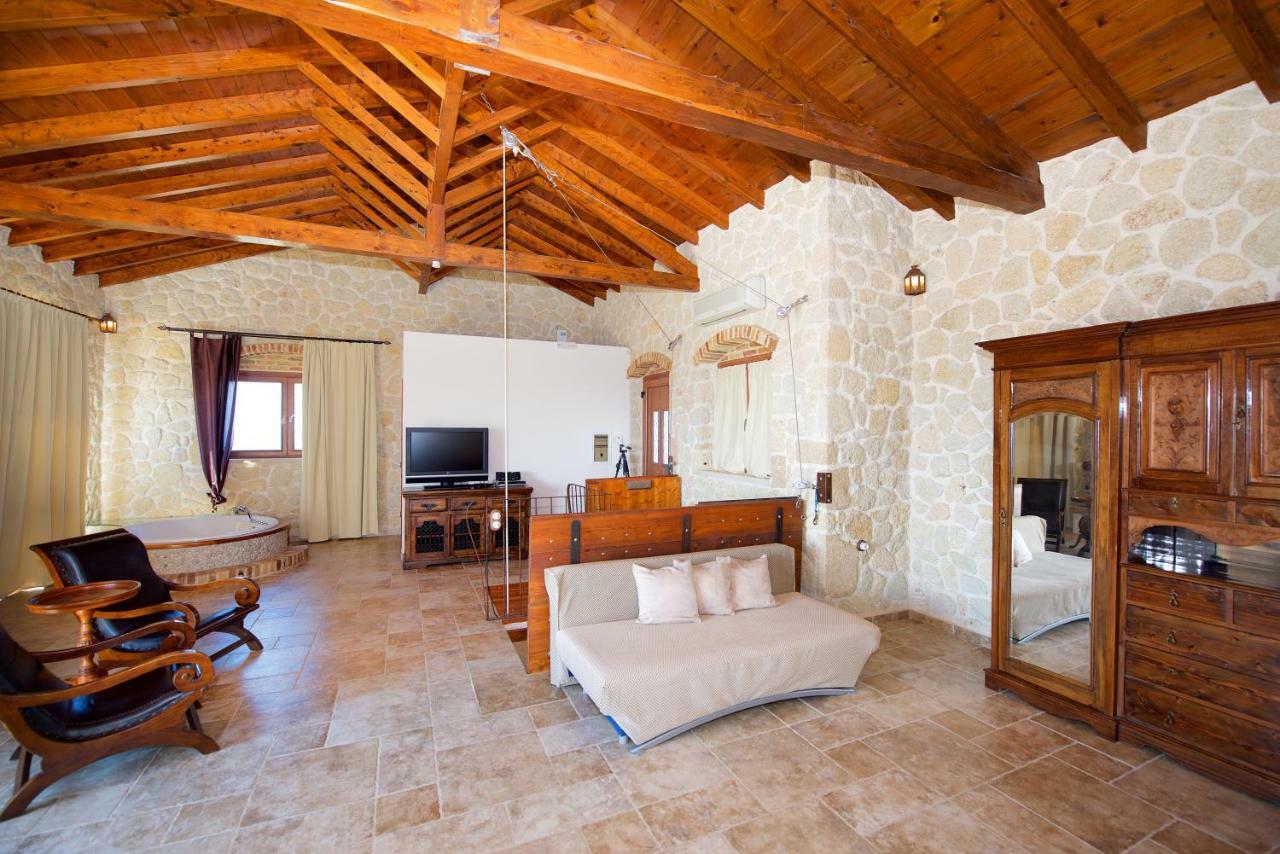 Villa Petrino Halikounas Ngoại thất bức ảnh